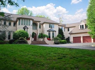 946 Lafayette Rd, Bryn Mawr, PA 19010