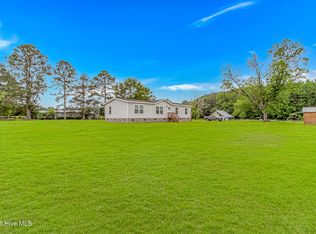 198 Kinlaw Dr, Tabor City, NC 28463
