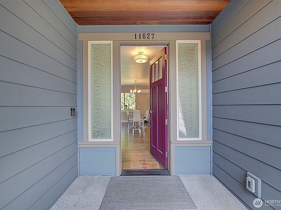 2nd image of 11627 21st Avenue SW