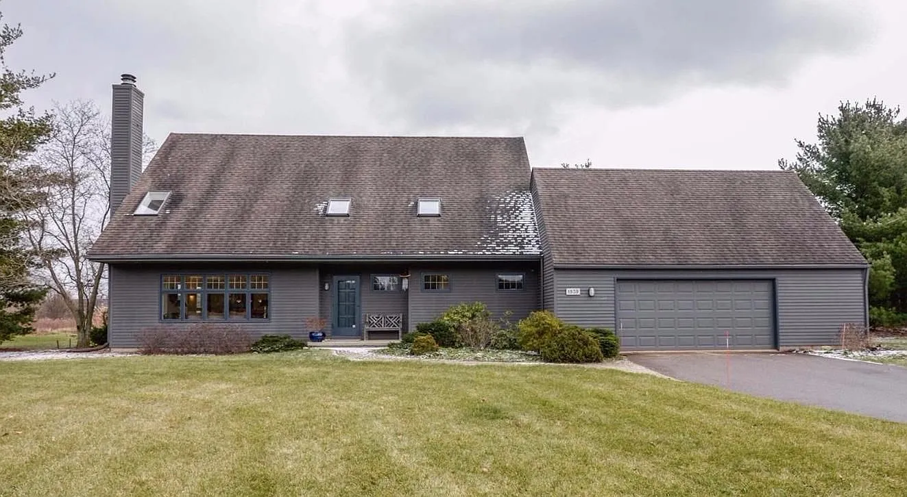 1939 Encore Ln photo 1