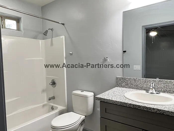 1421 N Belvedere Ave — Photo 11