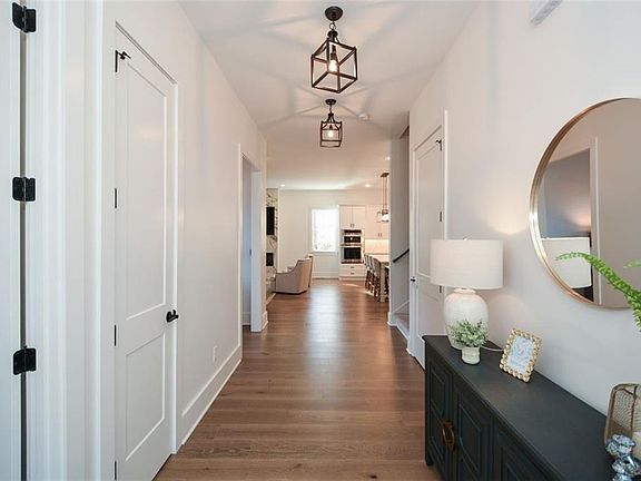 5th image of 2235 Birchtree Way