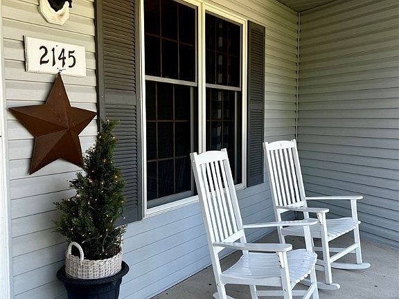 2nd image of 2145 Normandy Dr