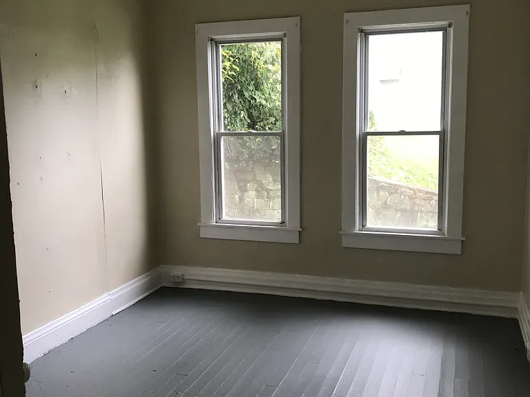 319 View Ave — Photo 9