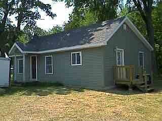 1st image of 47 Feeder St
