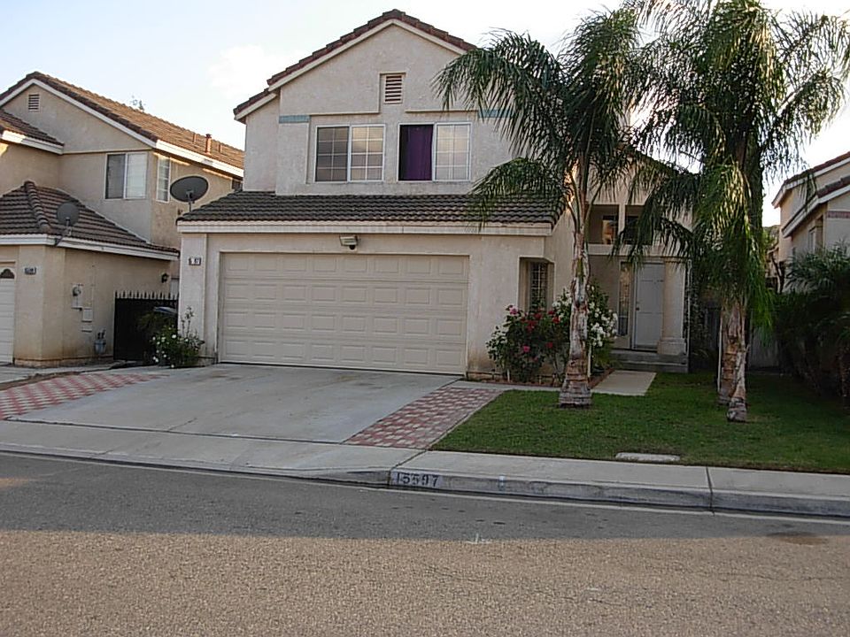 1st image of 15597 Carrera Dr