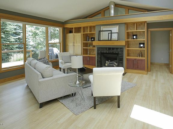2903 woodgate lane-105