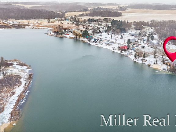 4th image of 153 Sunset Dr