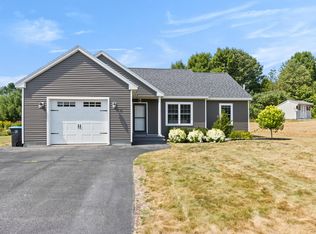 11 Twoey Dr, Windham, ME 04062