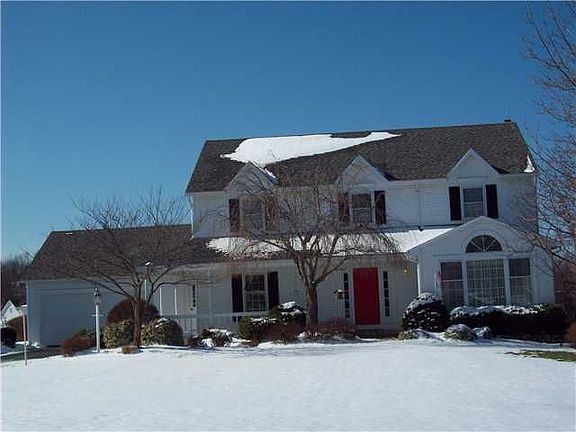 2nd image of 7 Watchet Ln