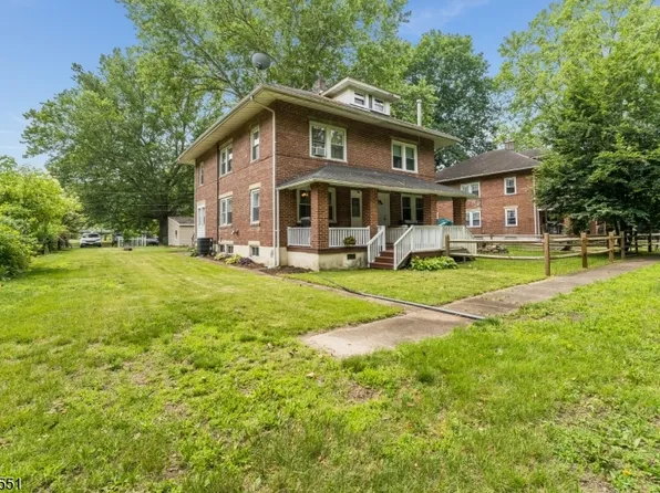 7 Mill Rd, Holland Twp., NJ 08848