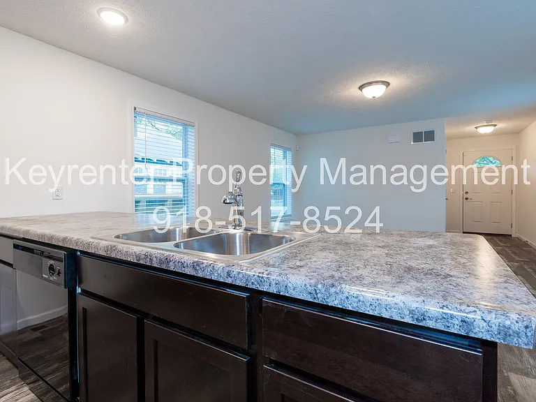 1623 N Atlanta Ave — Photo 20