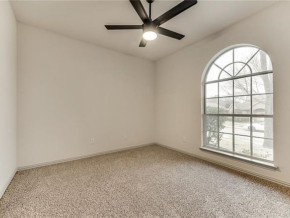 5th image of 520 Quick Silver Dr