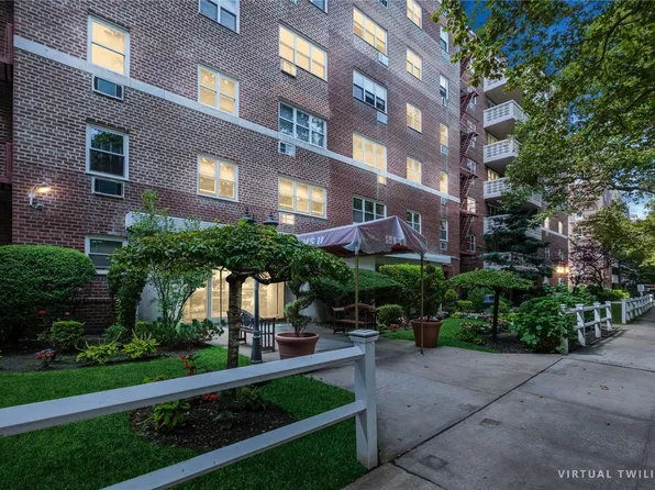 151-40 88th Street #3D, Howard Beach, NY 11414