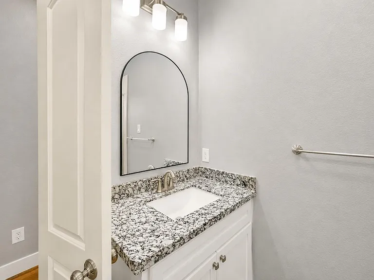 3605 Billingsley St #B — Photo 23
