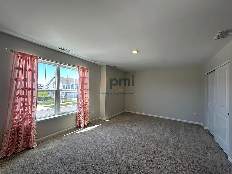 8366 Kannon Dr — Photo 13