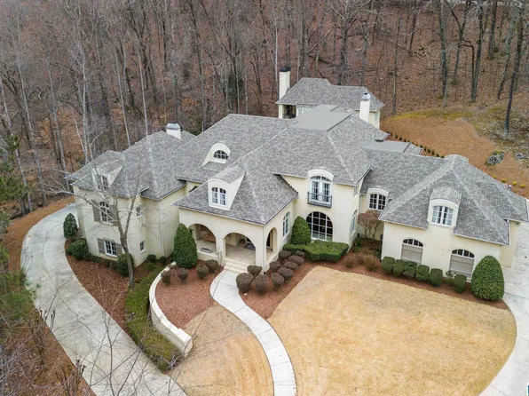 4035 Saint Charles Dr, Birmingham, AL 35242