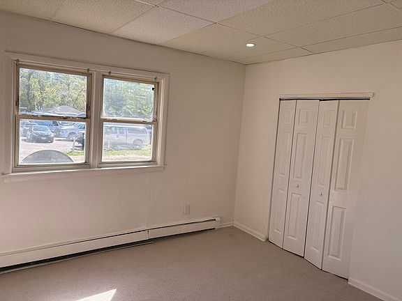 3rd image of 159 Cross Keys Rd APT E