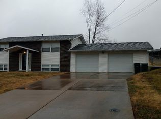 706 Leolia Dr, Arnold, MO 63010