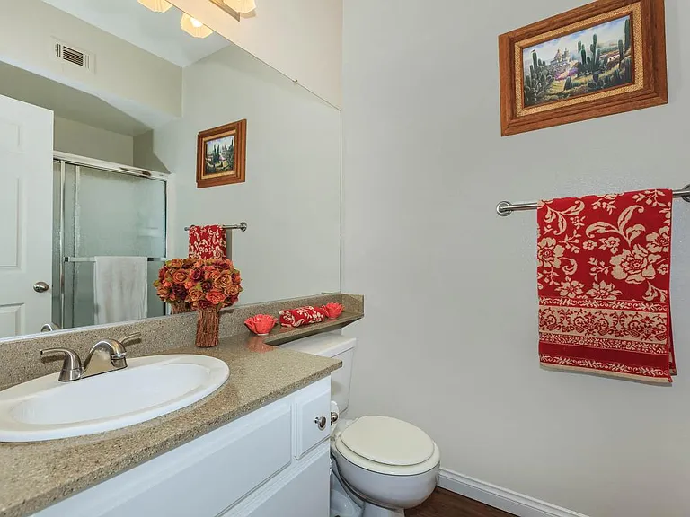 26160 Laguna Ct — Photo 11