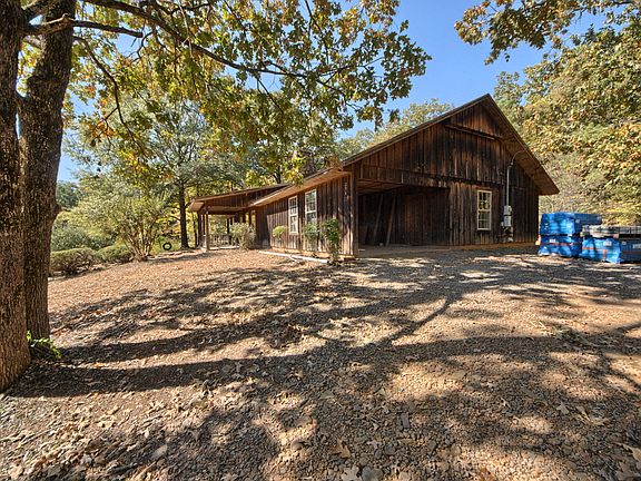 3rd image of 294 Redbud Ln