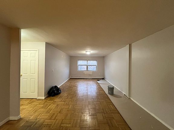 4th image of 37 Duncan Ave APT 7C
