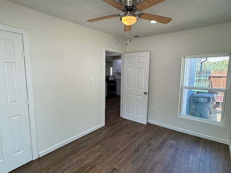 1108 E Maddox Ave — Photo 20
