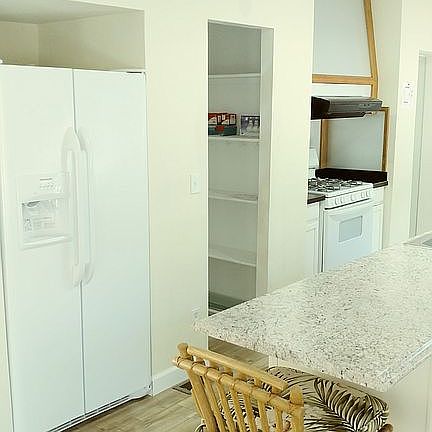 Unit C - Kitchen