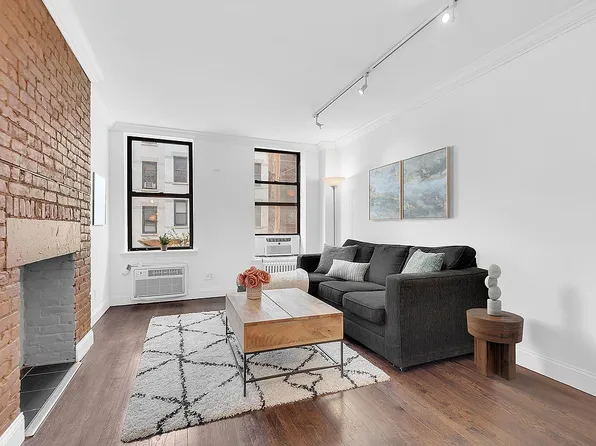 237 E 24th St APT 3E, New York, NY 10010