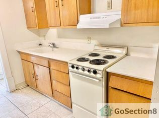 818 Lake Ave, Elyria, OH 44035