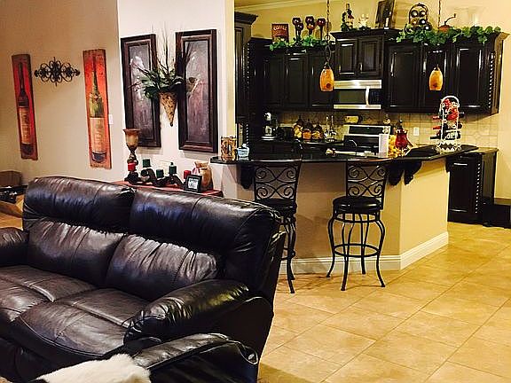 5th image of 20 Desert Willow Ct