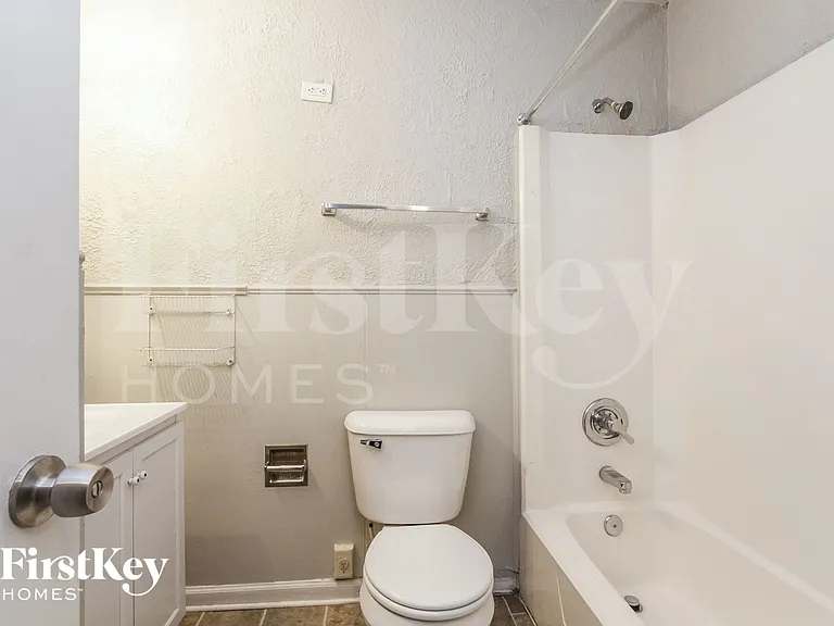 416 Ada Ln — Photo 13