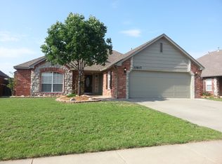 11807 E 119th St N, Collinsville, OK 74021
