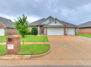18232 Scarborough Dr, Edmond, OK 73012