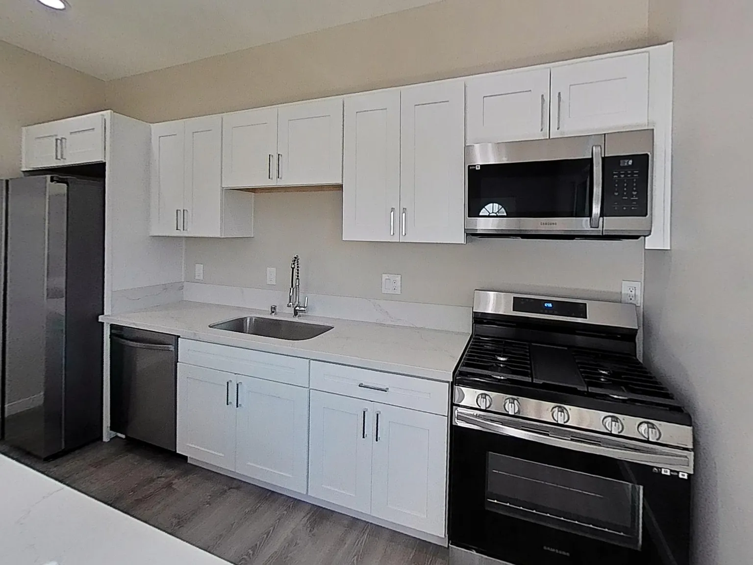 5350 Redding Road - 1 — Photo 3