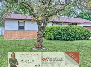 504 Pearl St, Thomasboro, IL