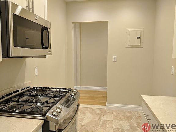 5th image of 336 E 71st St APT 2E