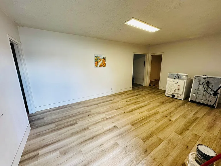 6961 Indiana Ave — Photo 3