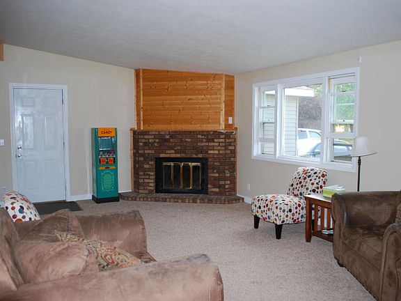 5th image of 4130 Jeanola St NW