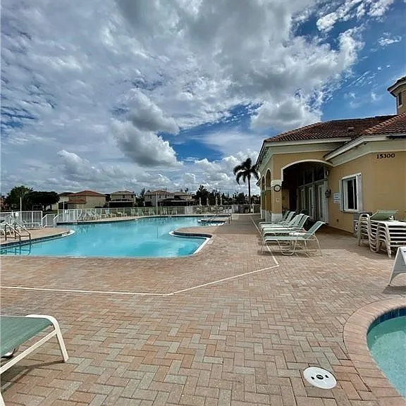 8929 Spring Mountain Way — Photo 28