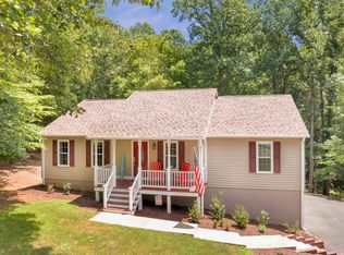 44 Woodlawn Dr, Palmyra, VA 22963