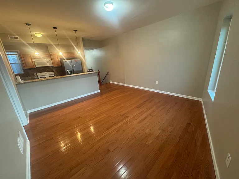 1941 E Passyunk Ave #2 — Photo 9