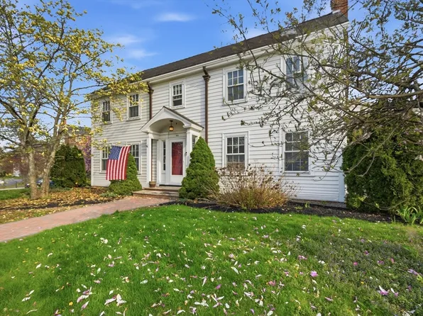 350 S Main St, Haverhill, MA 01835