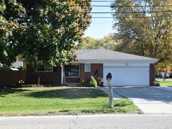 38008 Union Lake Rd, Harrison Township, MI 48045