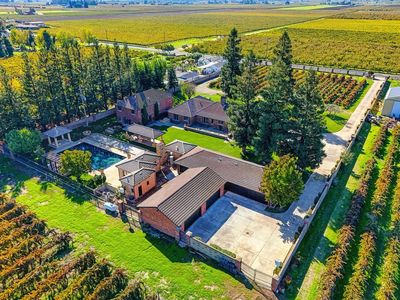 14700 N Locust Tree Rd, Lodi, CA, 95240