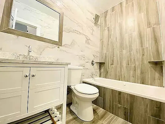 Rented by GROOME REALTY LLC | media 32