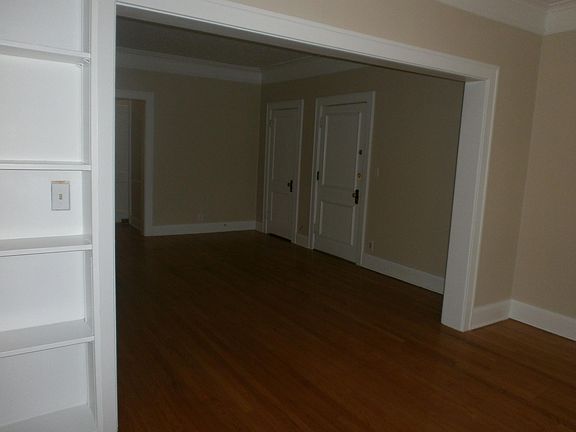 4th image of 4806 Dodge St APT 6