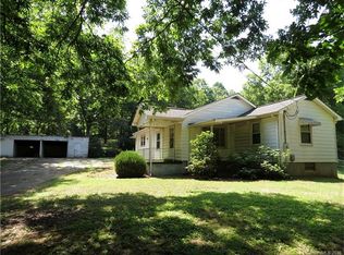 2127 Shelton Ave, Statesville, NC 28677