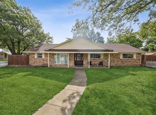 1120 Reed Cir, Howe, TX 75459