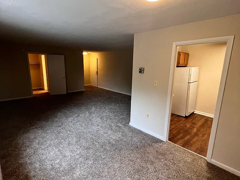Summit Hills — Photo 26